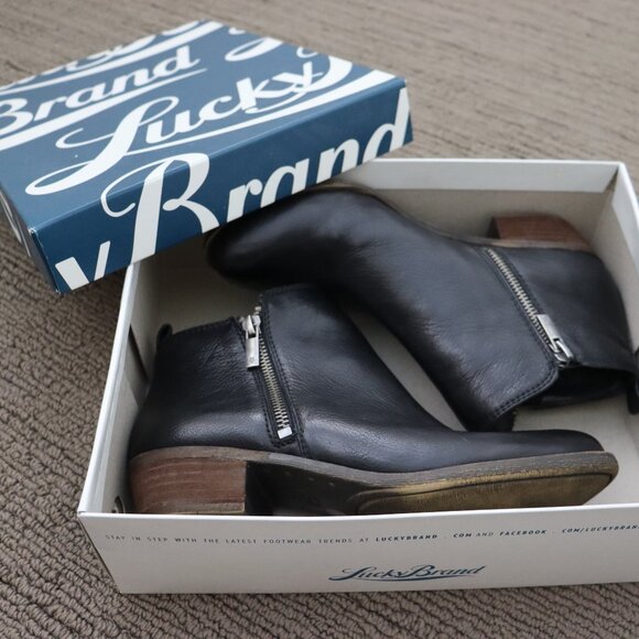 LUCKY BRAND Basel Bootie Black Leather Size 7.5 - Picture 9 of 9